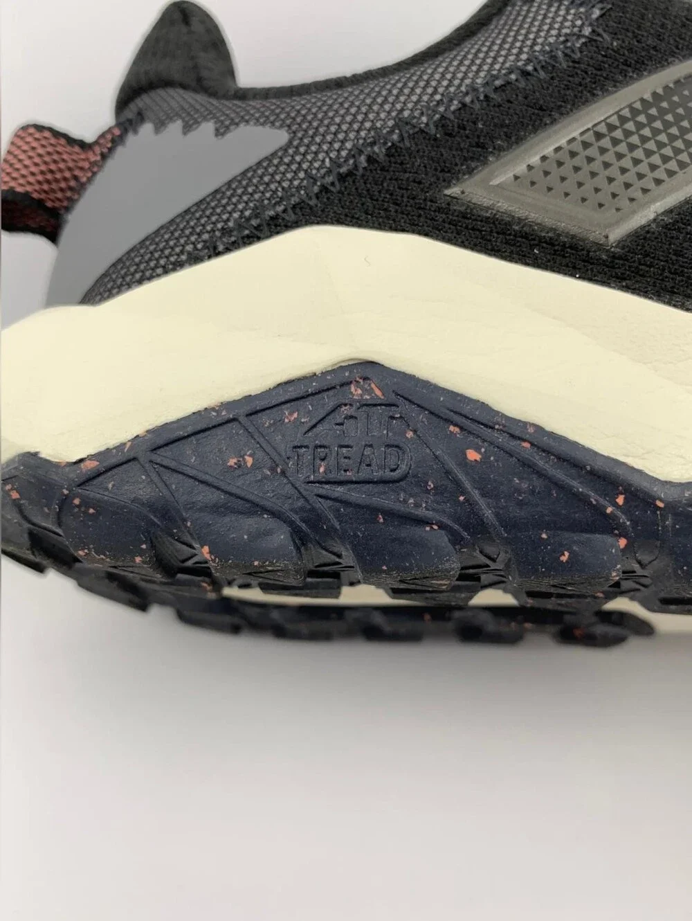 New Balance WTNTRCP6 Trail Running Shoes Women's Size 7.5 Black Gray